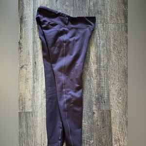 Athleta Fleece Lined Purple Leggings. Size MED. Excellent Condition!